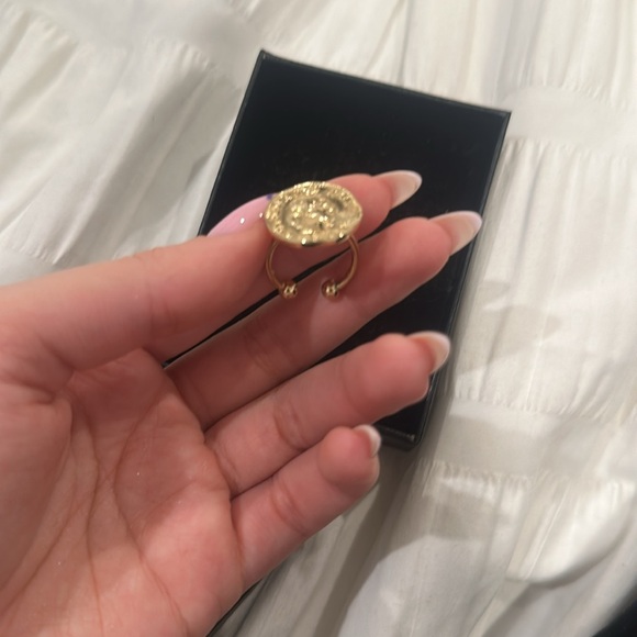 Coin ring - Picture 2 of 3